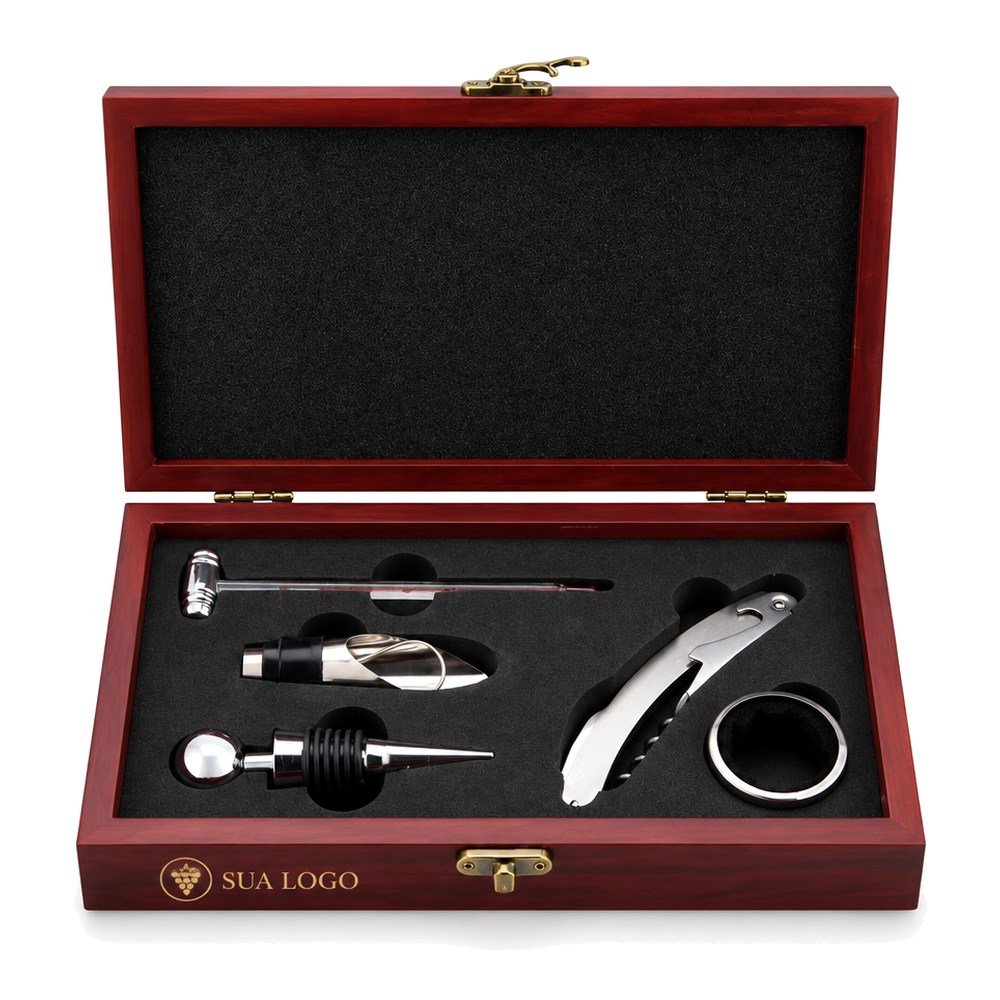 Kit Vinho 5 Peças em Estojo de Madeira Personalizado